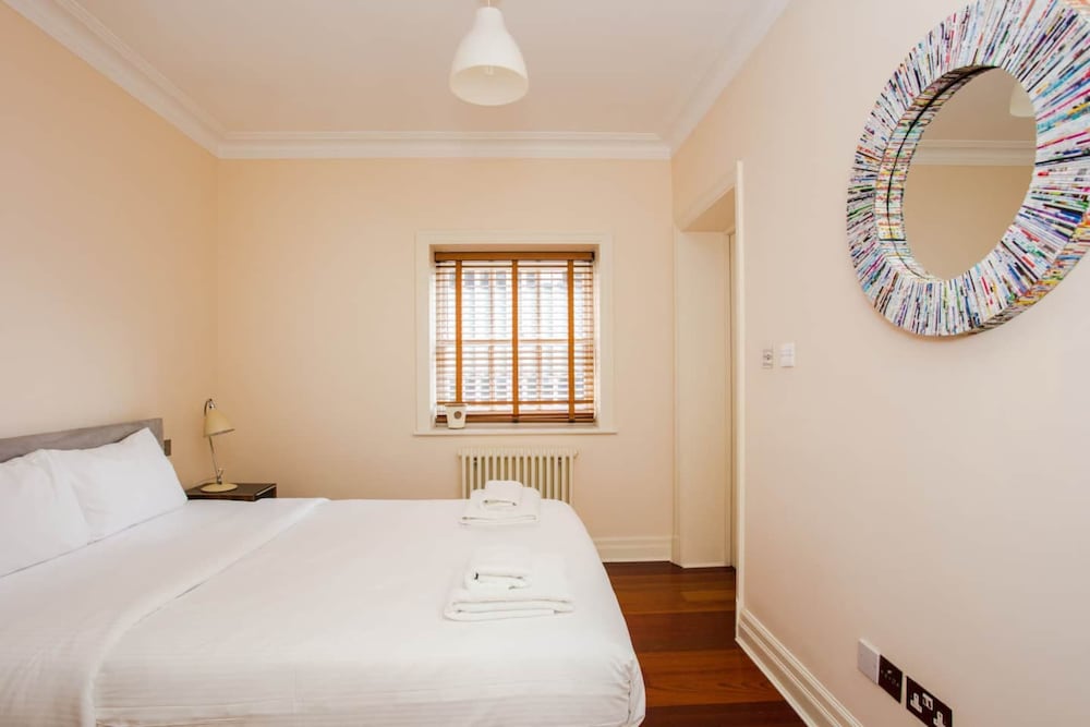 Luxury 2 Bedroom Apartment in London Bridge