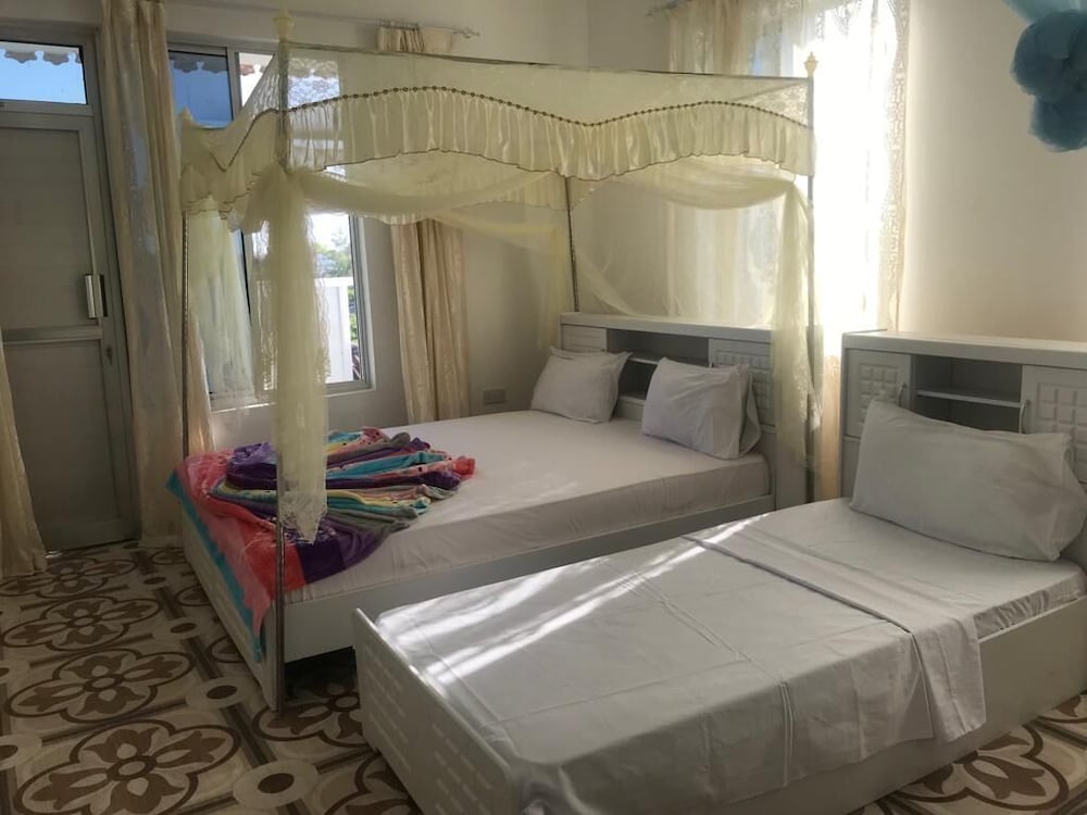 Twin Villa