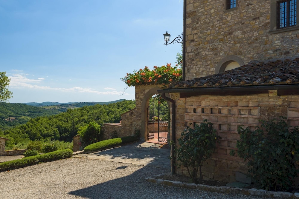 Marangole 12 in Radda in Chianti view 3