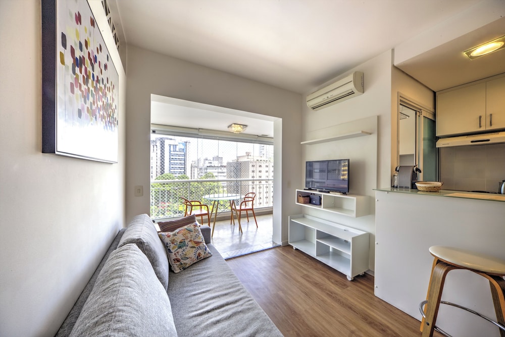 High Standard Next to Av. Paulista! - Crn0705