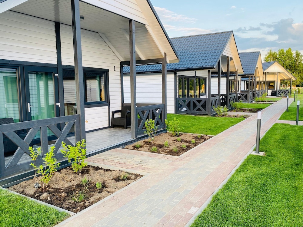 Single-storey Holiday Homes Near the Sea, Pool