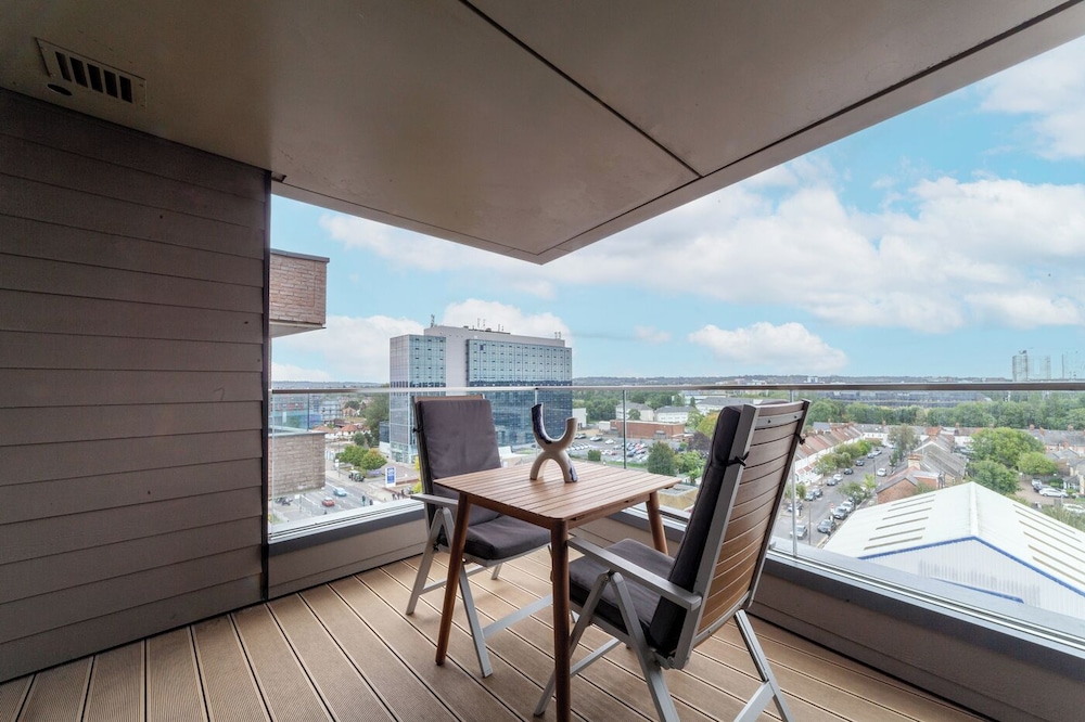 The Colindale Luxury Apartment