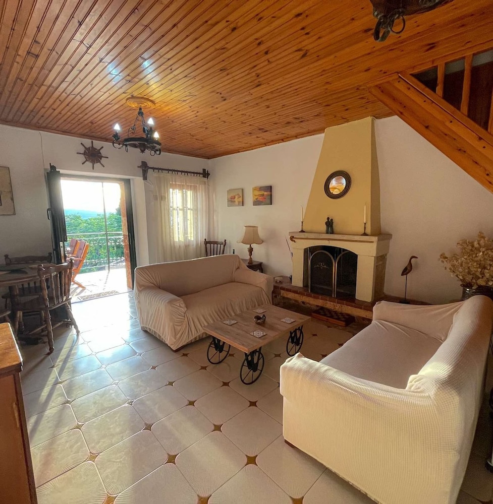 Casa Efterpi-achilleion Village