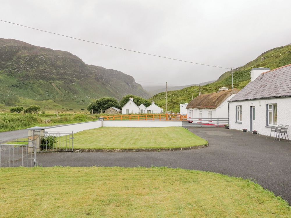 Maghera Caves Cottage