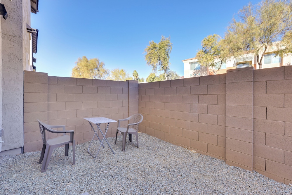 Community Trails & Dog Park: Phoenix Studio!