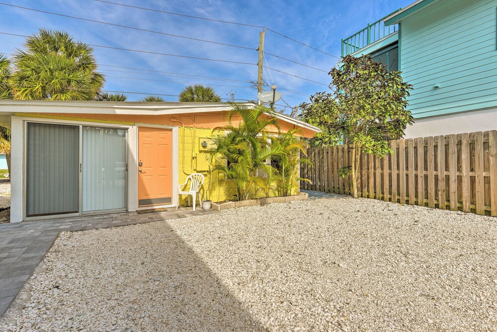 Remodeled Siesta Key Escape Walk to the Beach!