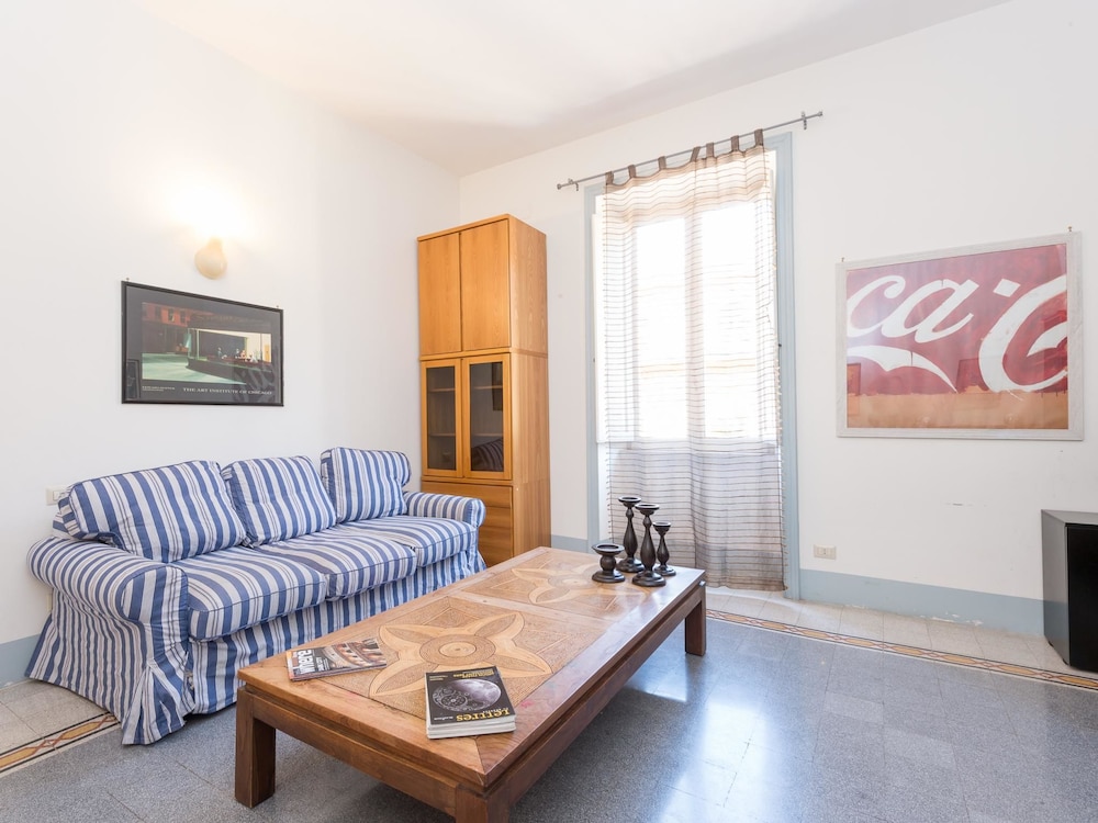 RSH Vatican Comfortable Sunny Apartment