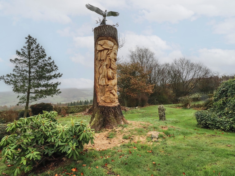 Bride Cross Granary