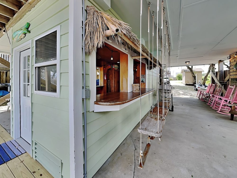 The Hydeaway by Topsail Realty