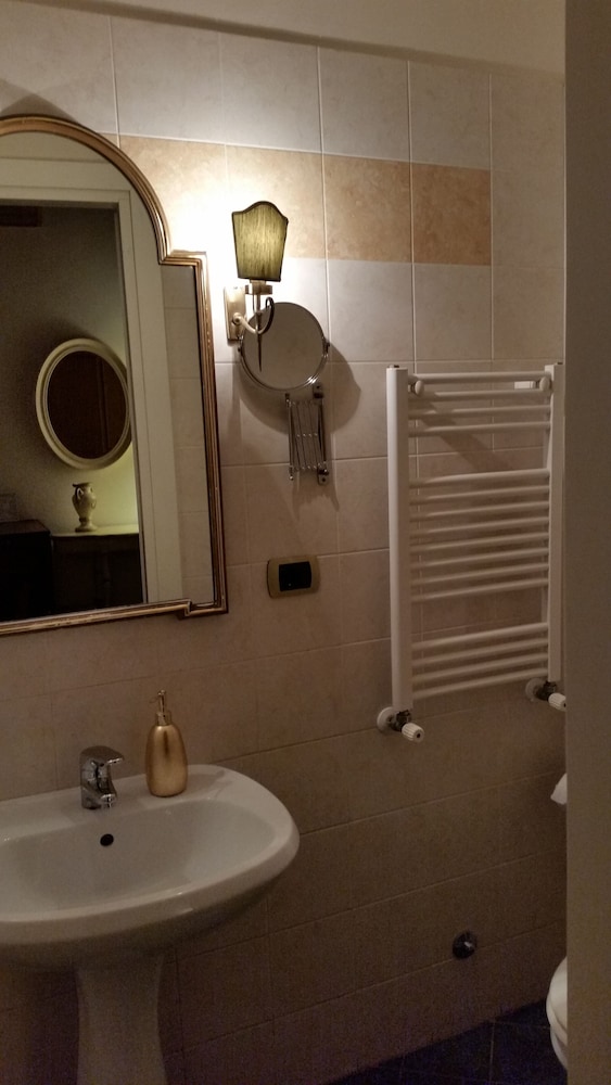 Diapason Colosseum Suite