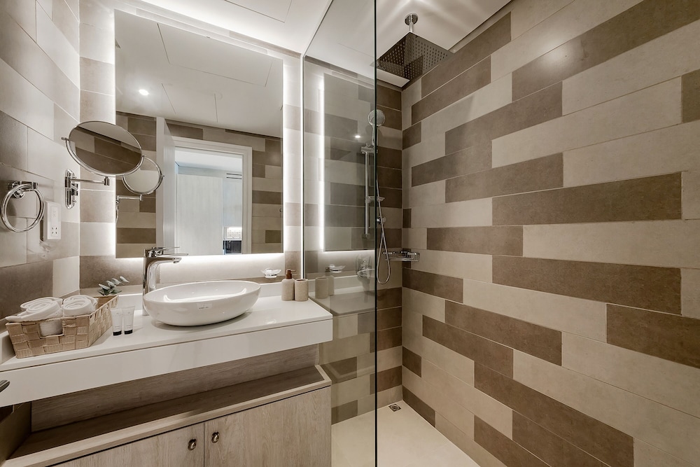 Seven Palm on Palm Jumeirah
