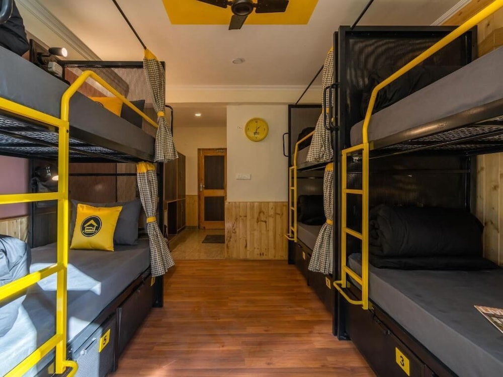 The Hosteller Manali, Old Manali