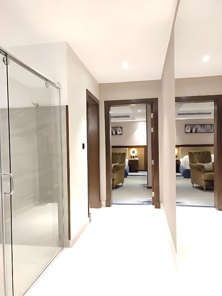 Kayan Serviced Apartments