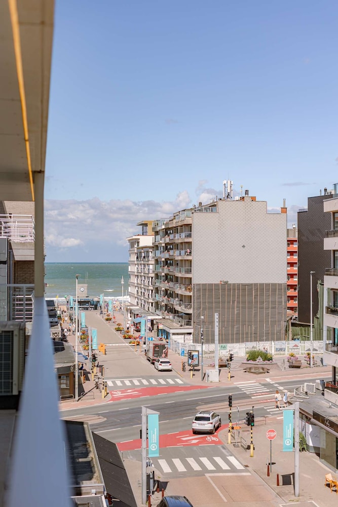 Baldus in Koksijde With 2 Bedrooms and 1 Bathrooms