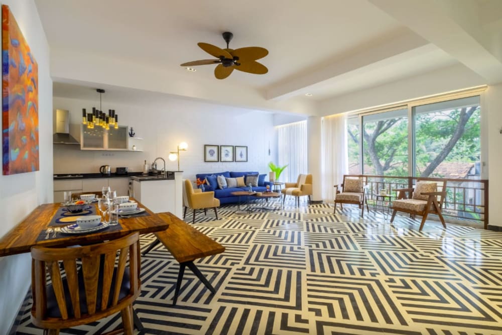Chic 2BR Retreat in Assagao Near Bawri Izumi