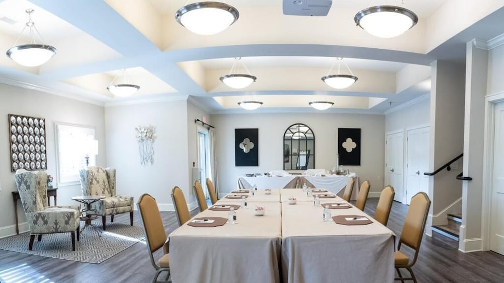 meeting & event spaces