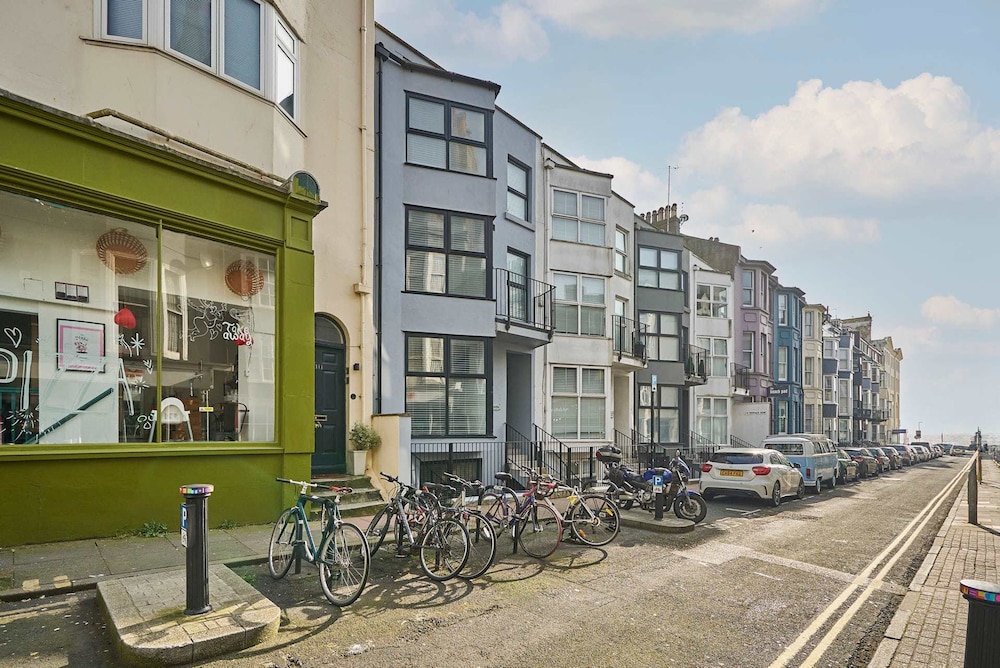 Host Stay St James Street
