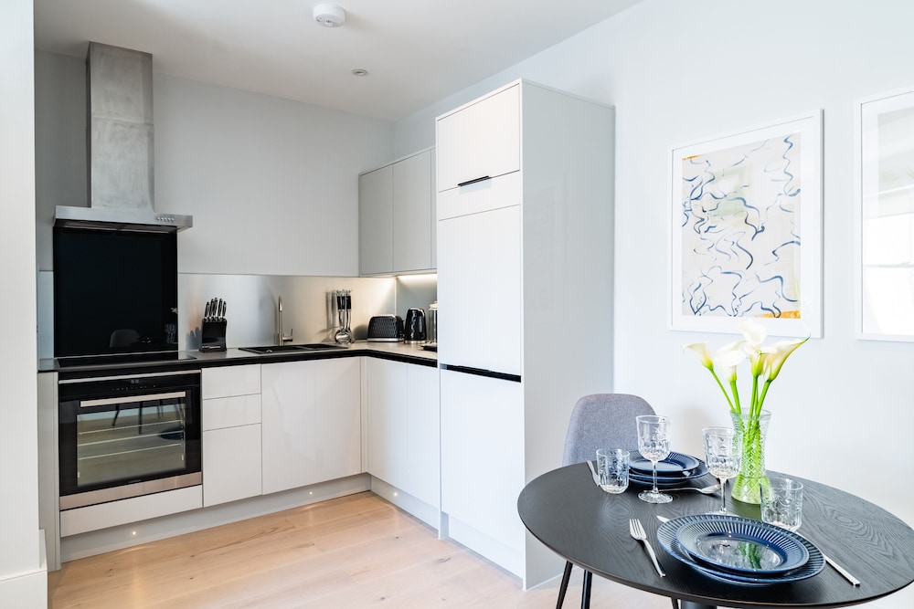 South Kensington Apartments