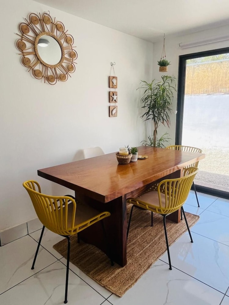 Casa Ophelia - 10 min Walk to the Beach