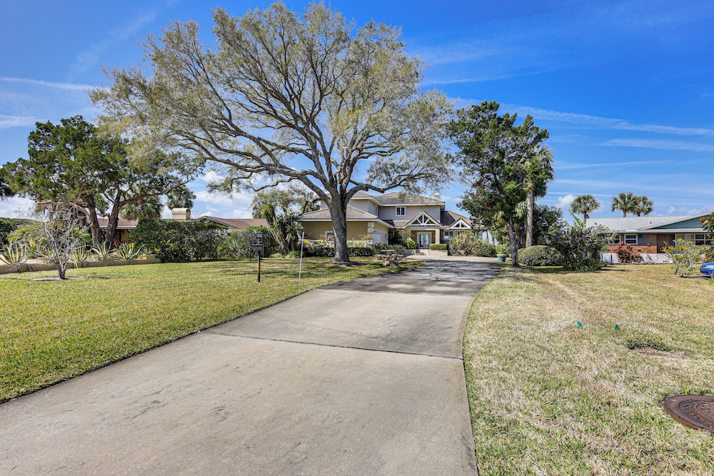 Buena Vista St Augustine: Villa w/ Pool & Dock