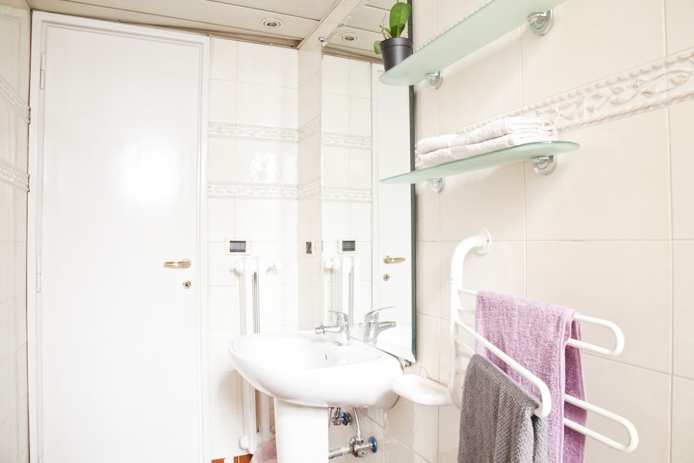 Kamchu Apartments Sigle Room Also for Couple Park View