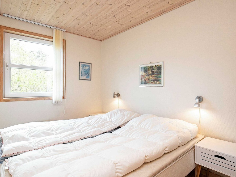 6 Person Holiday Home in Laeso-by Traum