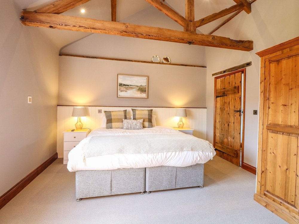 Shorthorn Barn