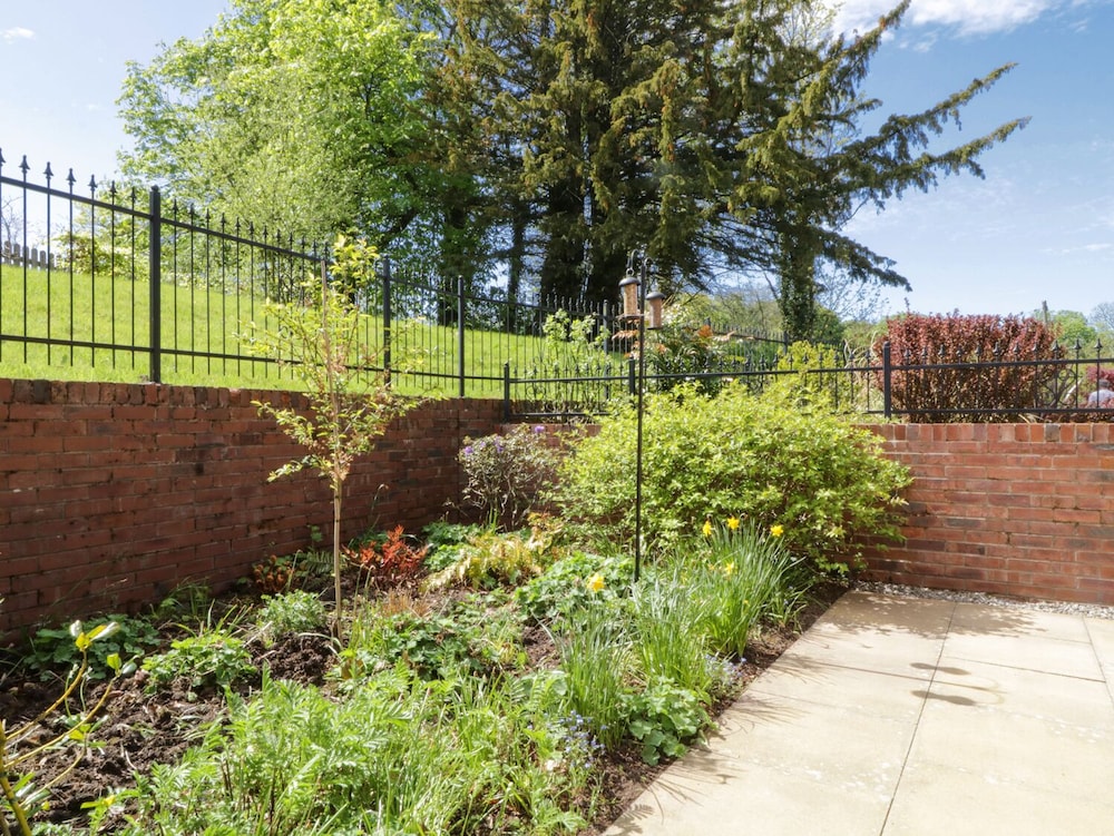 Carpenters Cottage