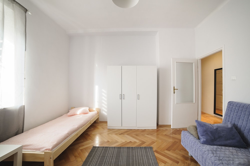 Blues House Rooms