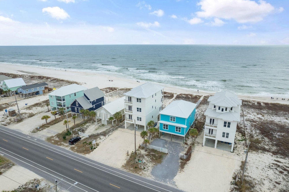Shipfaced Beach House