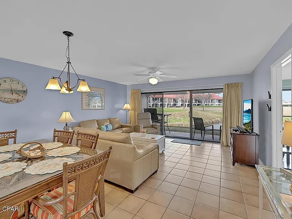 Edgewater Golf Villa 3101