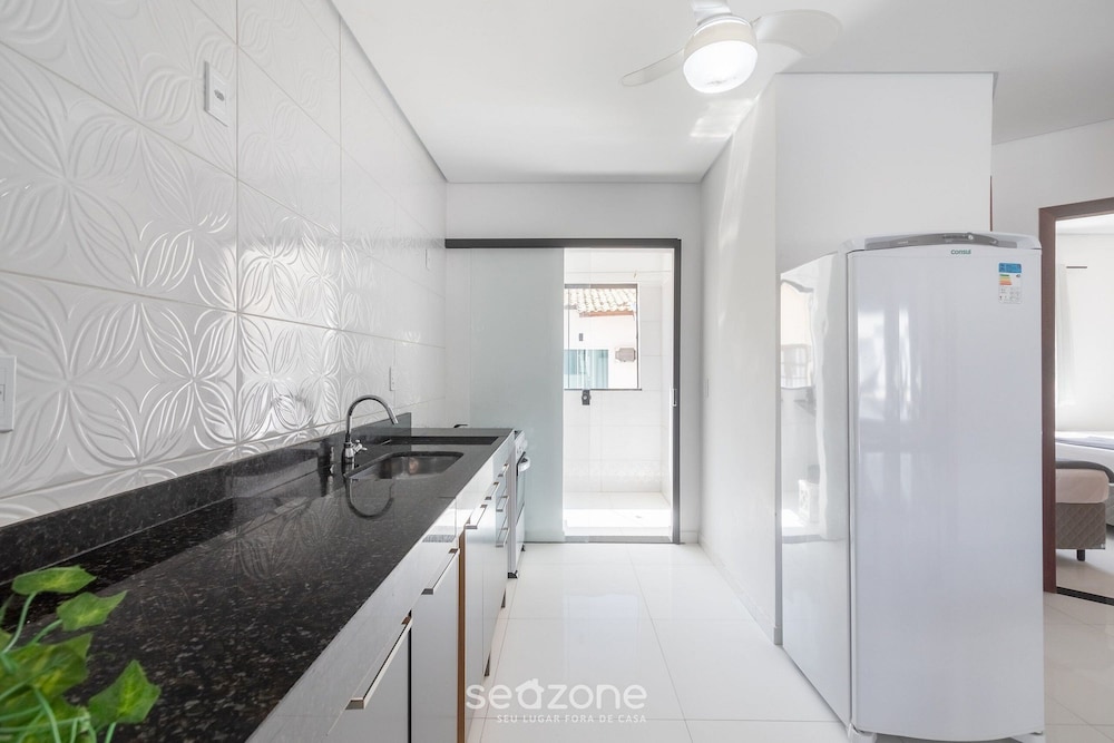 Apartments in Condominium With Pool - Porto Seg. - PTR