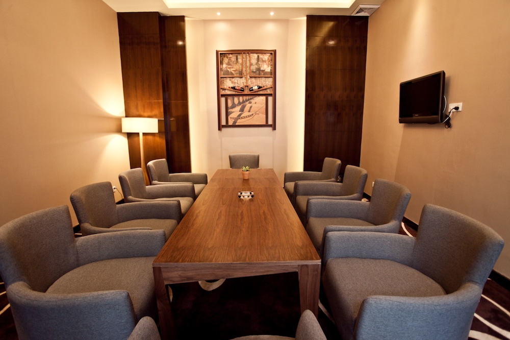 Jasmine International Hotel