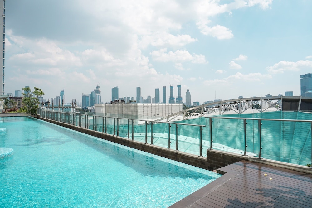 Best Price And Elegant 2Br At Menteng Park Apartment