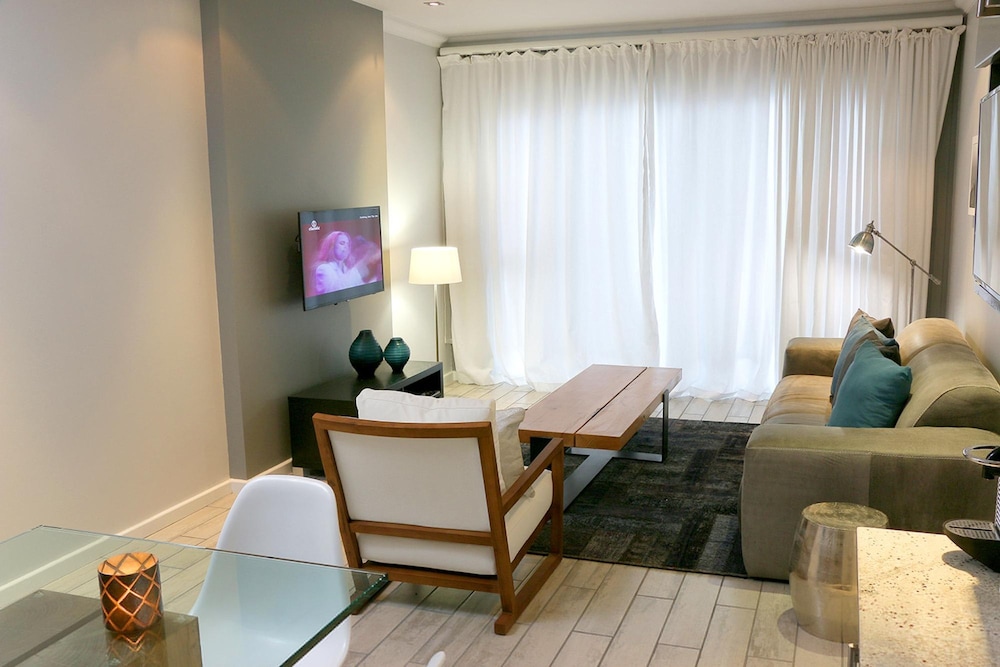 1bed Cape Town Apt Stonewood at The Granger