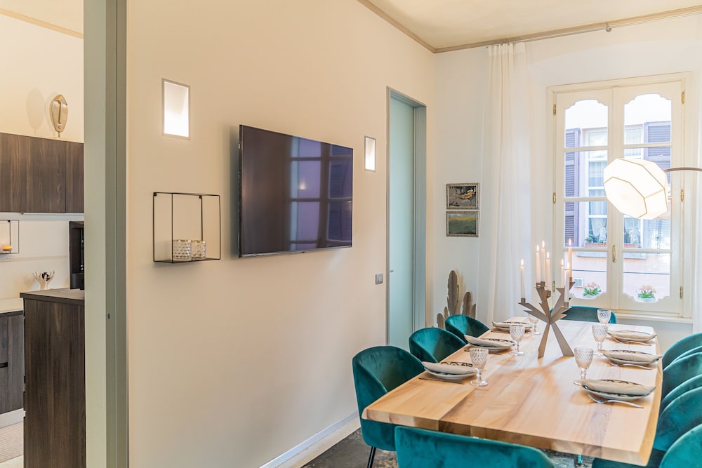 Rovelli 41 in Como With 2 Bedrooms and 3 Bathrooms