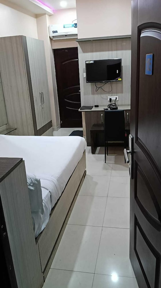 HOTEL JD INN