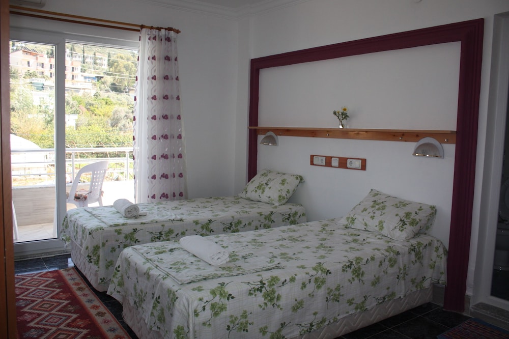 Rose Hotel B&B view 2