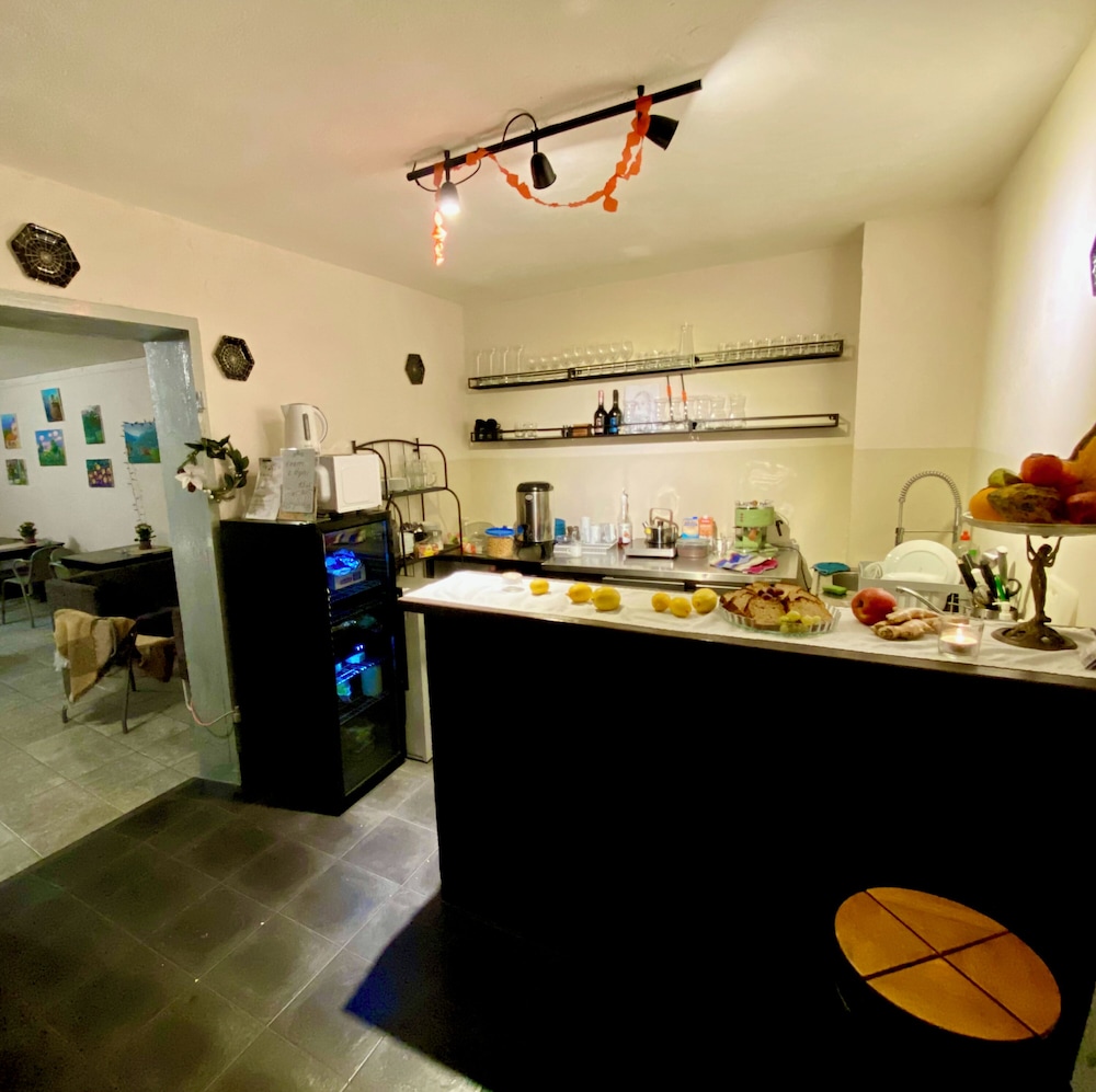 Art Inn Space