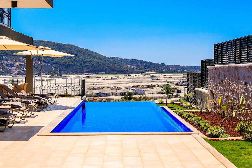 Villa Etoo in Ye ilk y Mahallesi