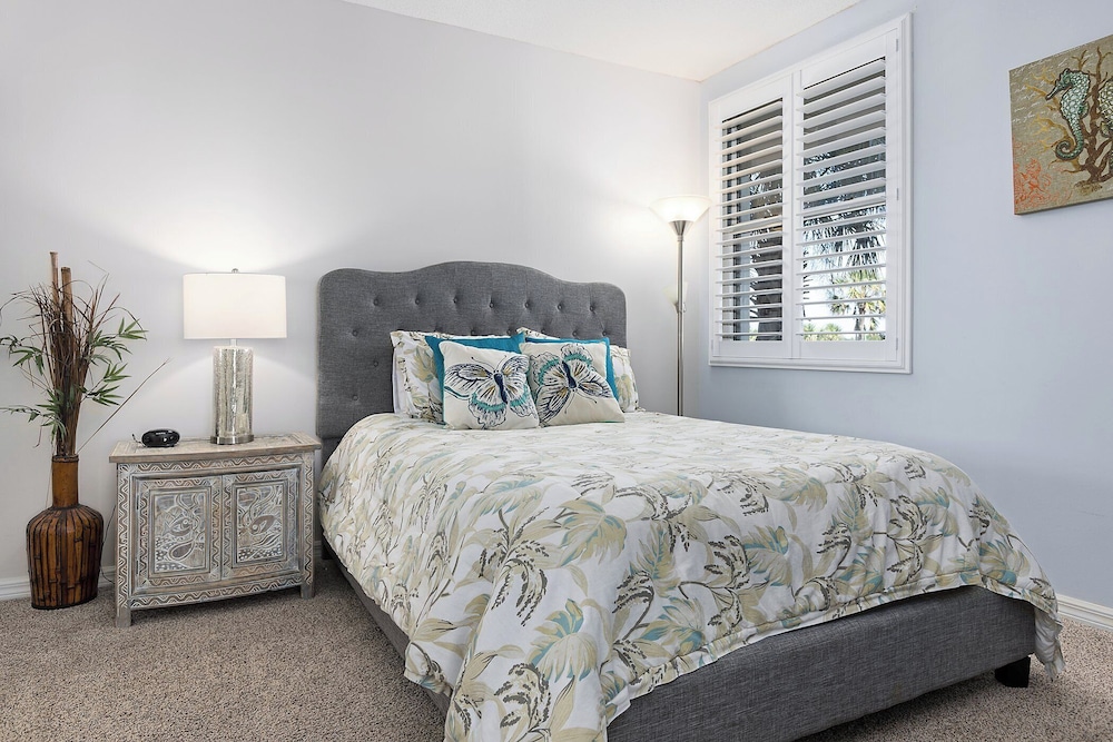 Emerald Key by Southern Vacation Rentals