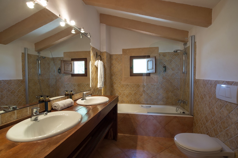 Hotel Rural Can Feliu