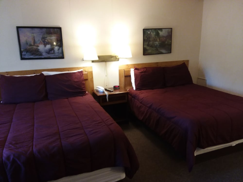 Chatuge Mountain Inn - Property Image 27