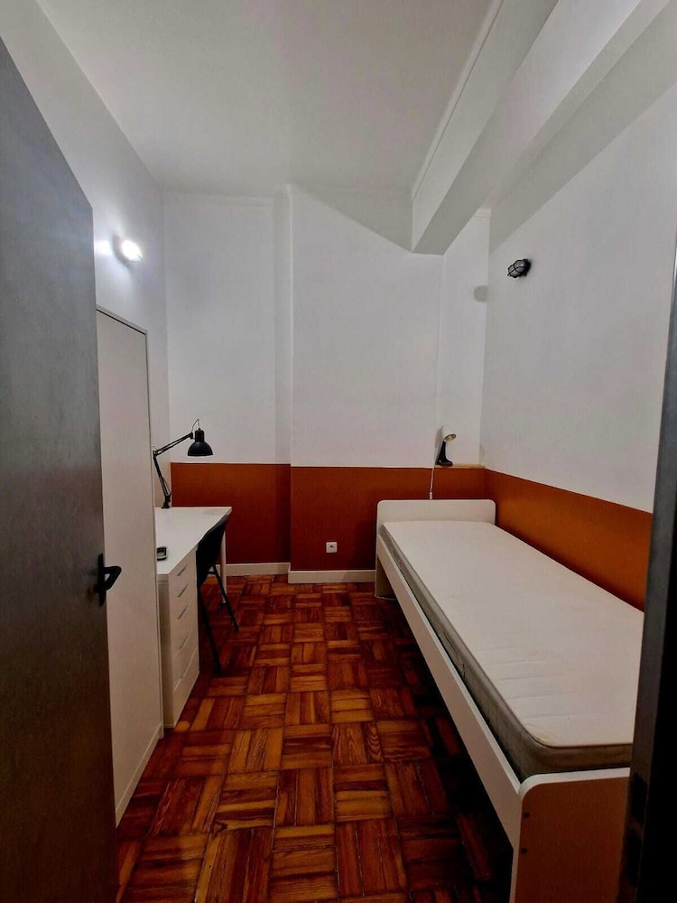 HOME CARRICHE
