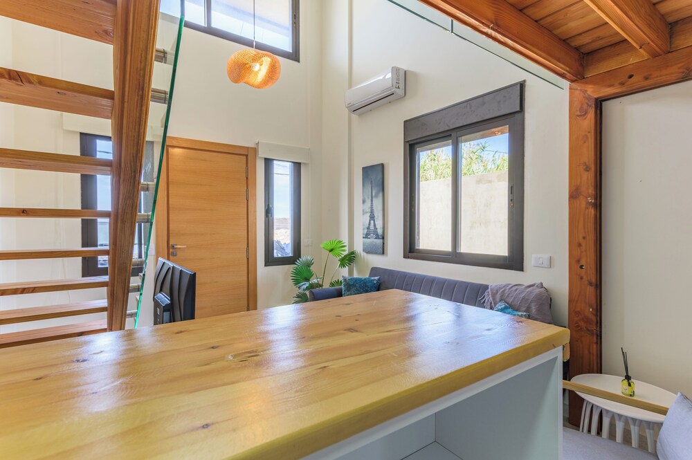 Sea Lofts-Kfar Abida Oceanfront Retreats