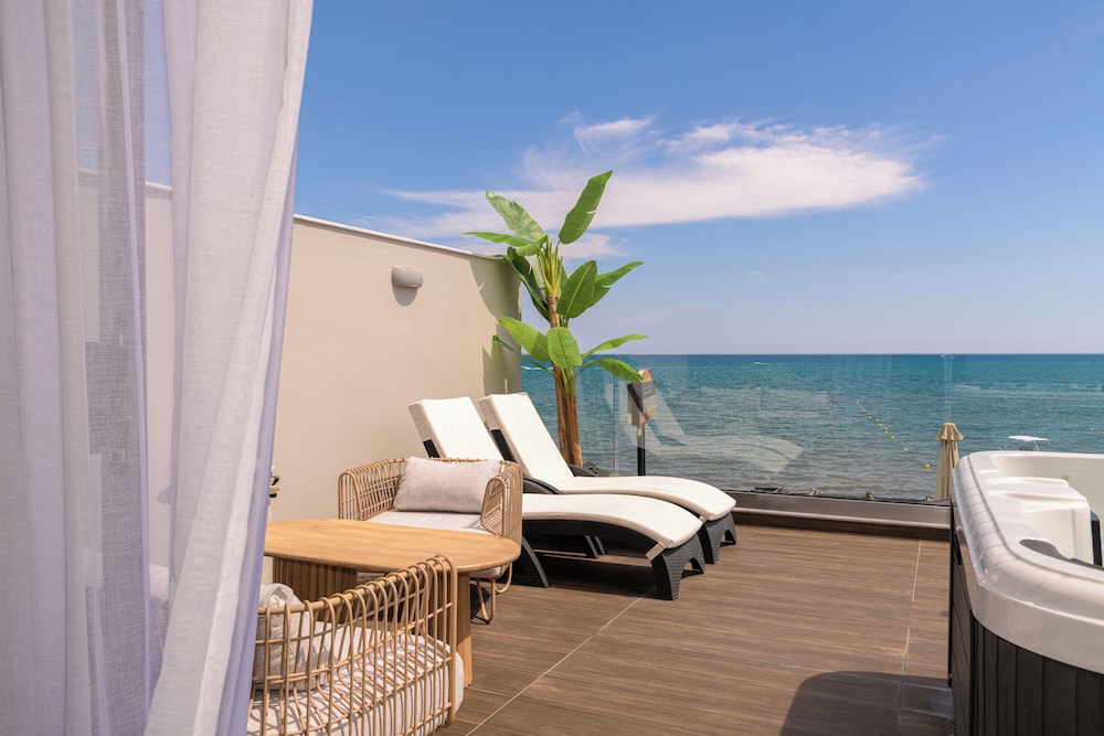 Pearl Luxury Living