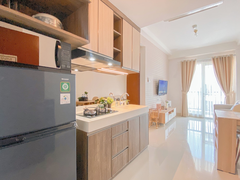 Soft Urban Living 2Br At Signature Park Grande Apartment