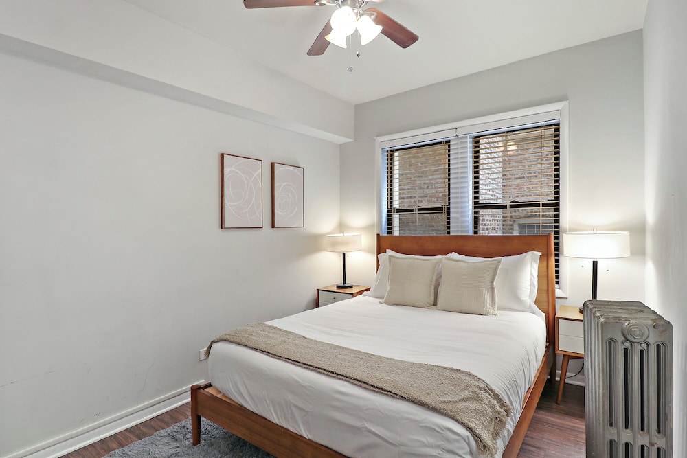 1BR Chic Apt - Dorchester 204