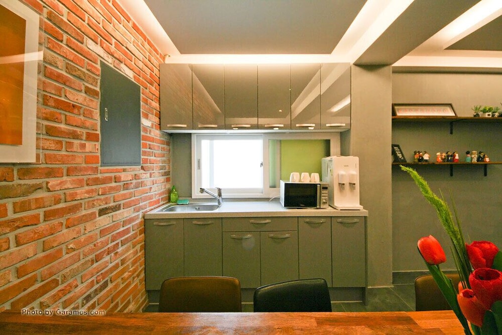 Anam House view 3