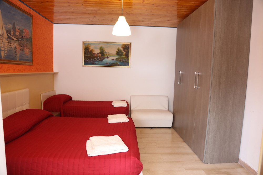Hotel Company